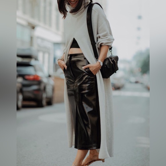 Pugnetti Micro Tool Bag in dark blue with black hardware - Picture 11 of 11